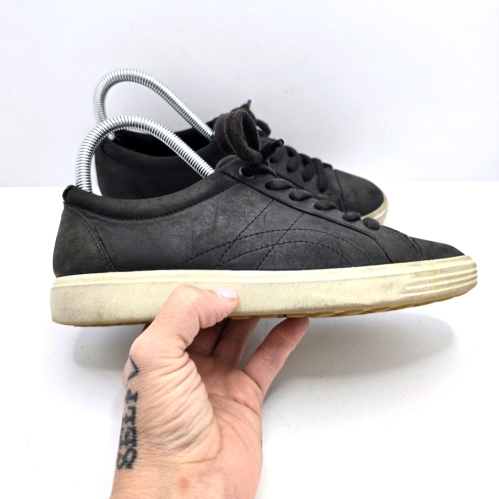 Ecco | Soft 7 black leather sporty tennis prep low-top sneakers | WMS 5